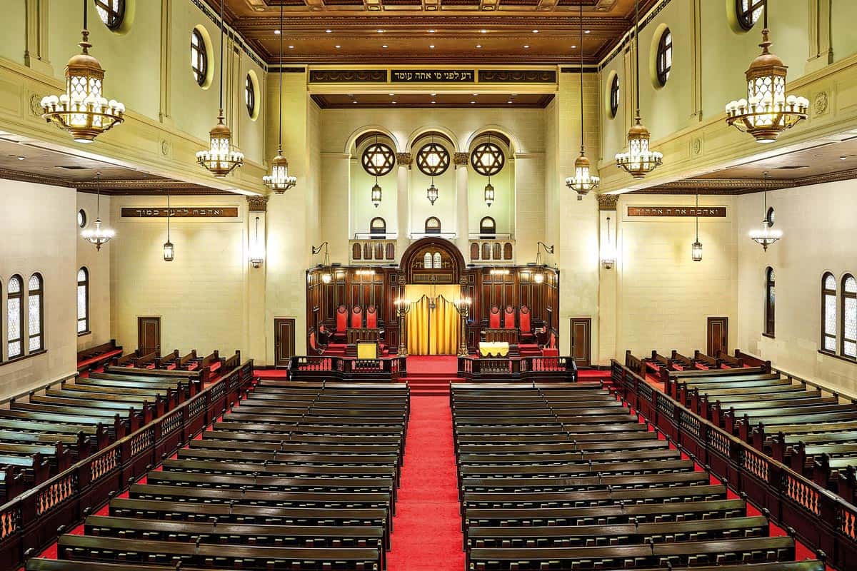 Synagogue Shaar Hashomayim